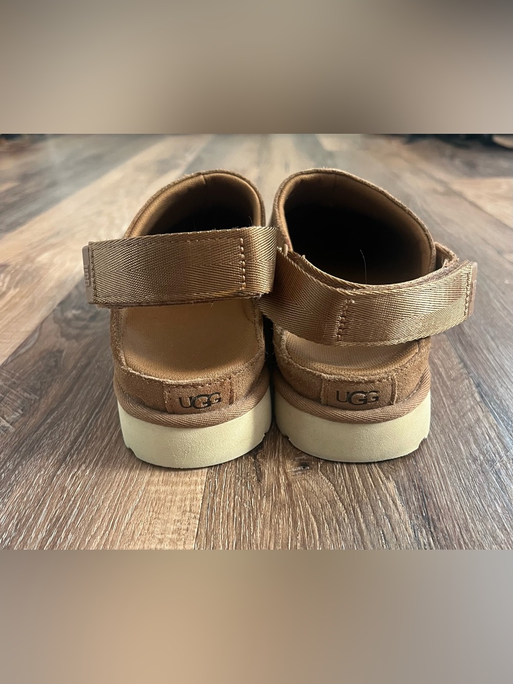 Ugg Goldenstar - Picture 3 of 7